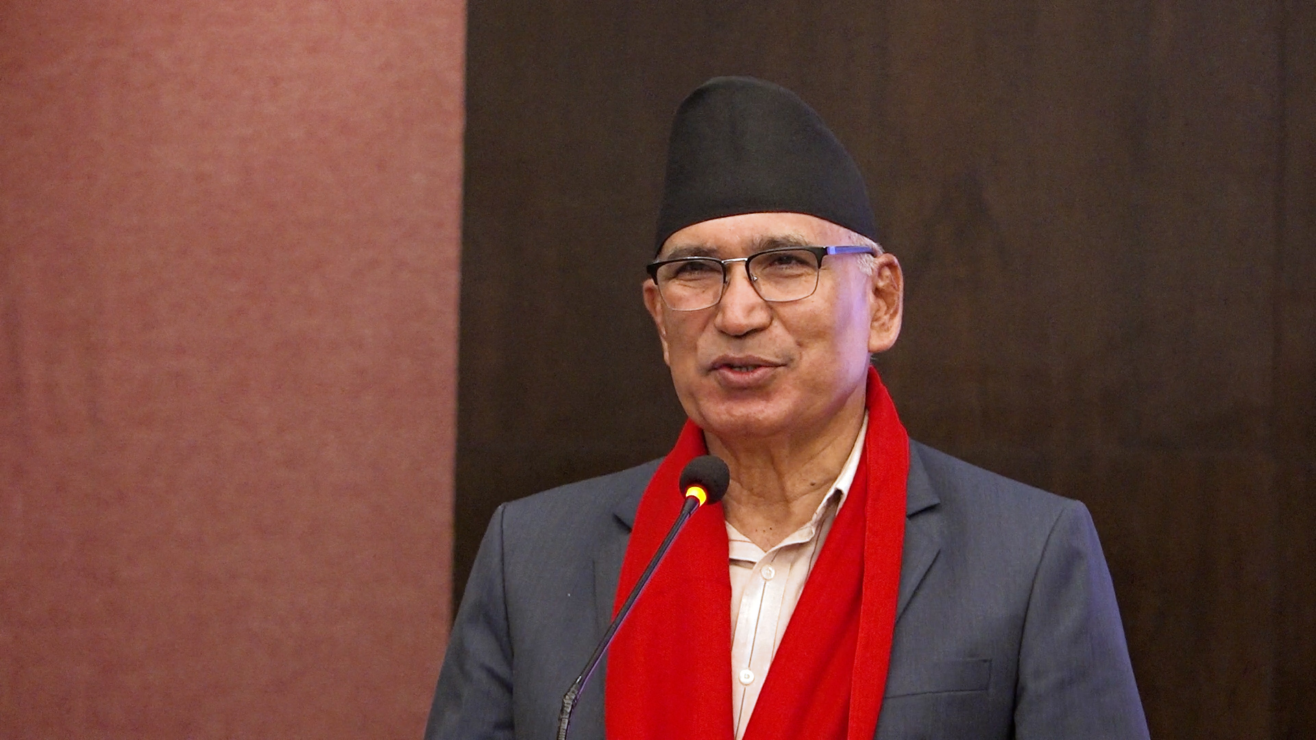 नेकपा एमालेका उपाध्यक्ष विष्णु पौडेल पक्राउ
