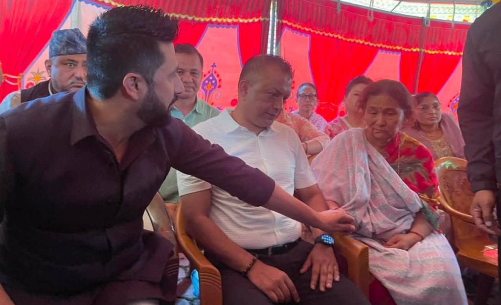 रवि लामिछानेद्वारा गोपालमान श्रेष्ठलाई श्रद्धाञ्जली