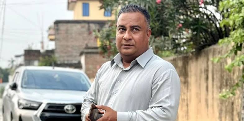 कांग्रेस नेता अभिषेक गिरीविरुद्ध २१ करोड ठगी मुद्दा दायर