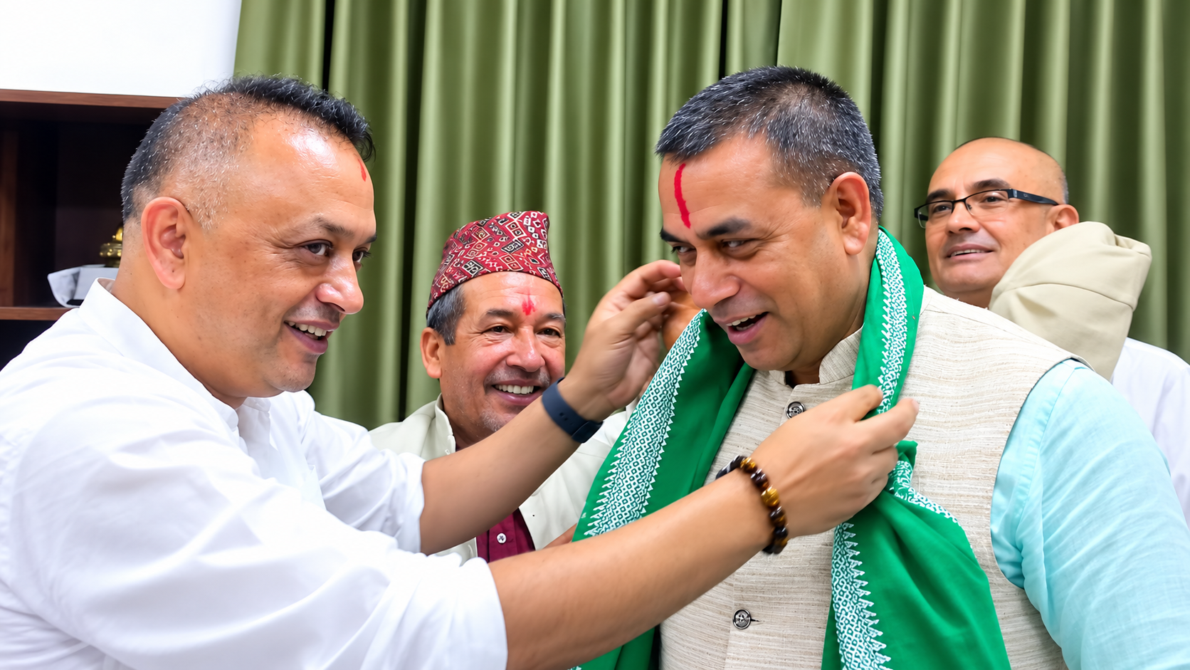 रास्वपाका पूर्वनगर सभापति न्यौपाने कांग्रेसमा प्रवेश