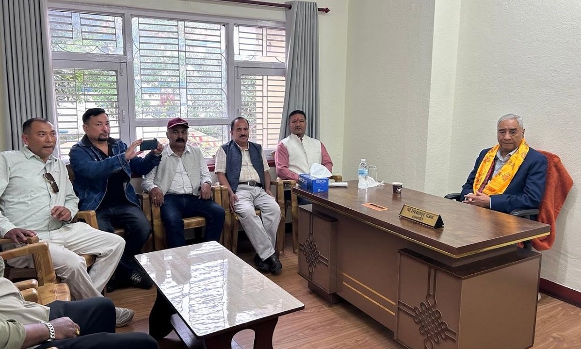 देउवा दोस्रो पटक पुगे चुनदेवीस्थित सम्पर्क कार्यालय