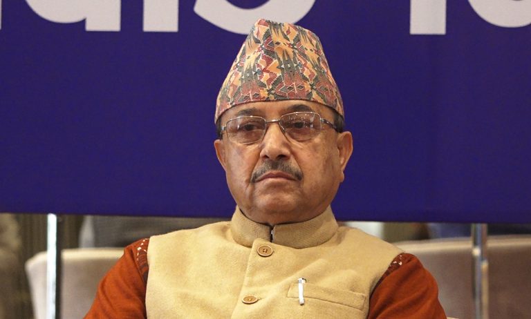महाधिवेशनका सबै प्रक्रिया रोक्नुपर्छ: पूर्णबहादुर खड्का