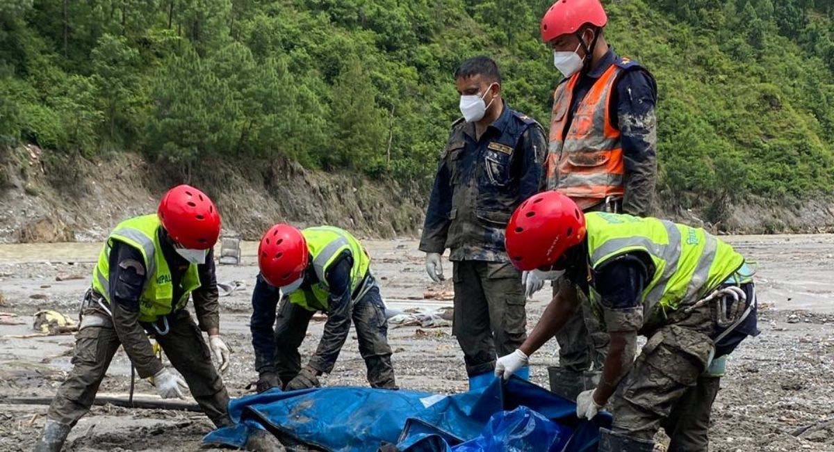 बेत्रावतीको एउटै घरभित्र फेला परेका २२ शव तीर्थयात्रीको हुनसक्ने आशंका