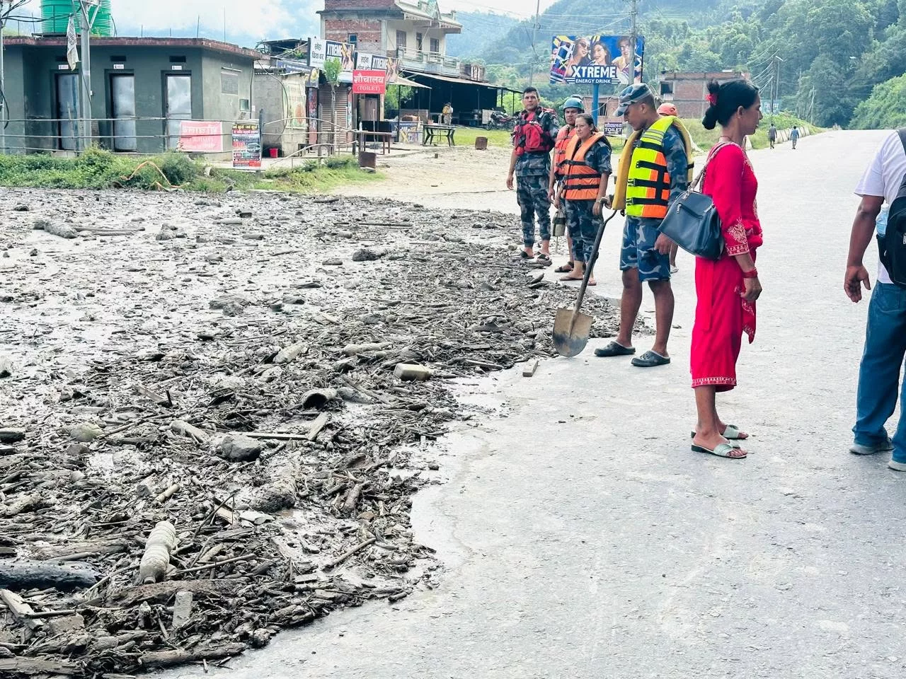 बाढी प्रभावित ३ जिल्लामा सशस्त्र प्रहरीको १२ वटा अस्थायी बेस स्थापना
