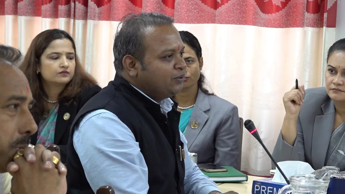 पैसा दिएर मात्र हुँदैन, सरकार गिभर होइन गार्जियन बनोस् : सांसद साह