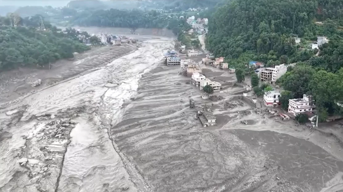 बाढीका कारण प्रभावित १३ हजारभन्दा बढीको उद्धार