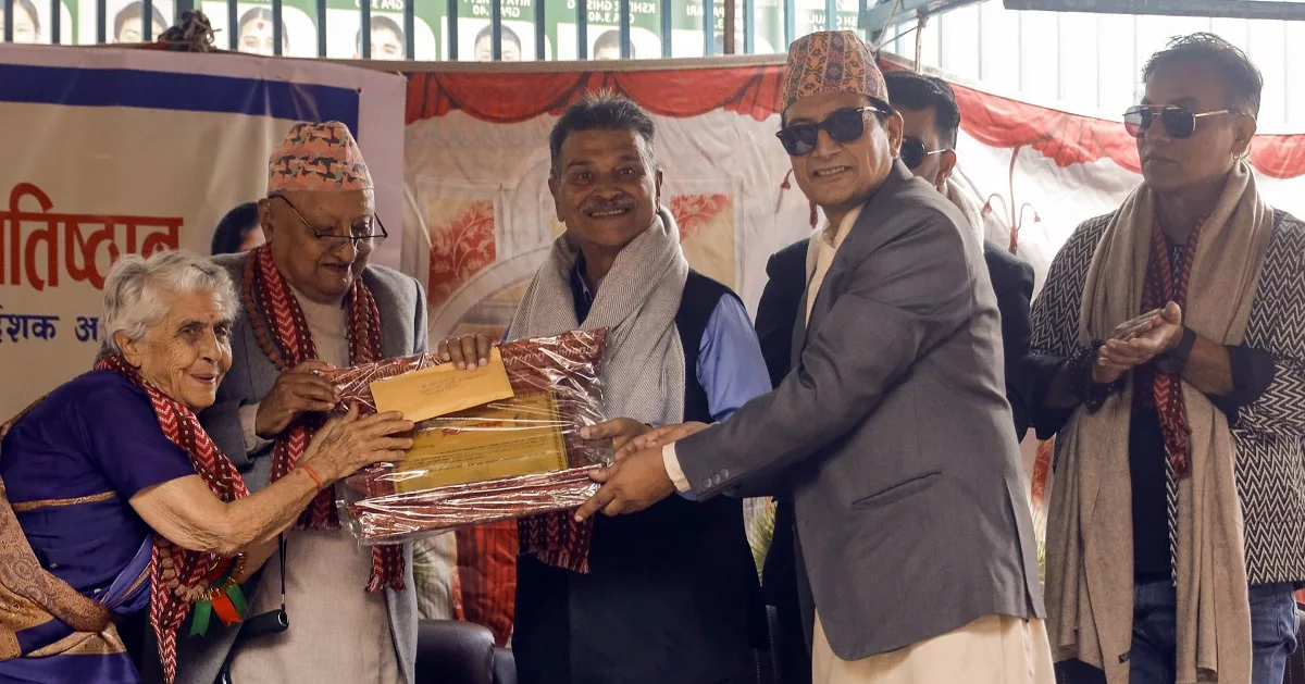 अभिनेता शर्मालाई हरिप्रसाद कल्याणी रिमाल नाट्य सङ्गीत सम्मान प्रदान